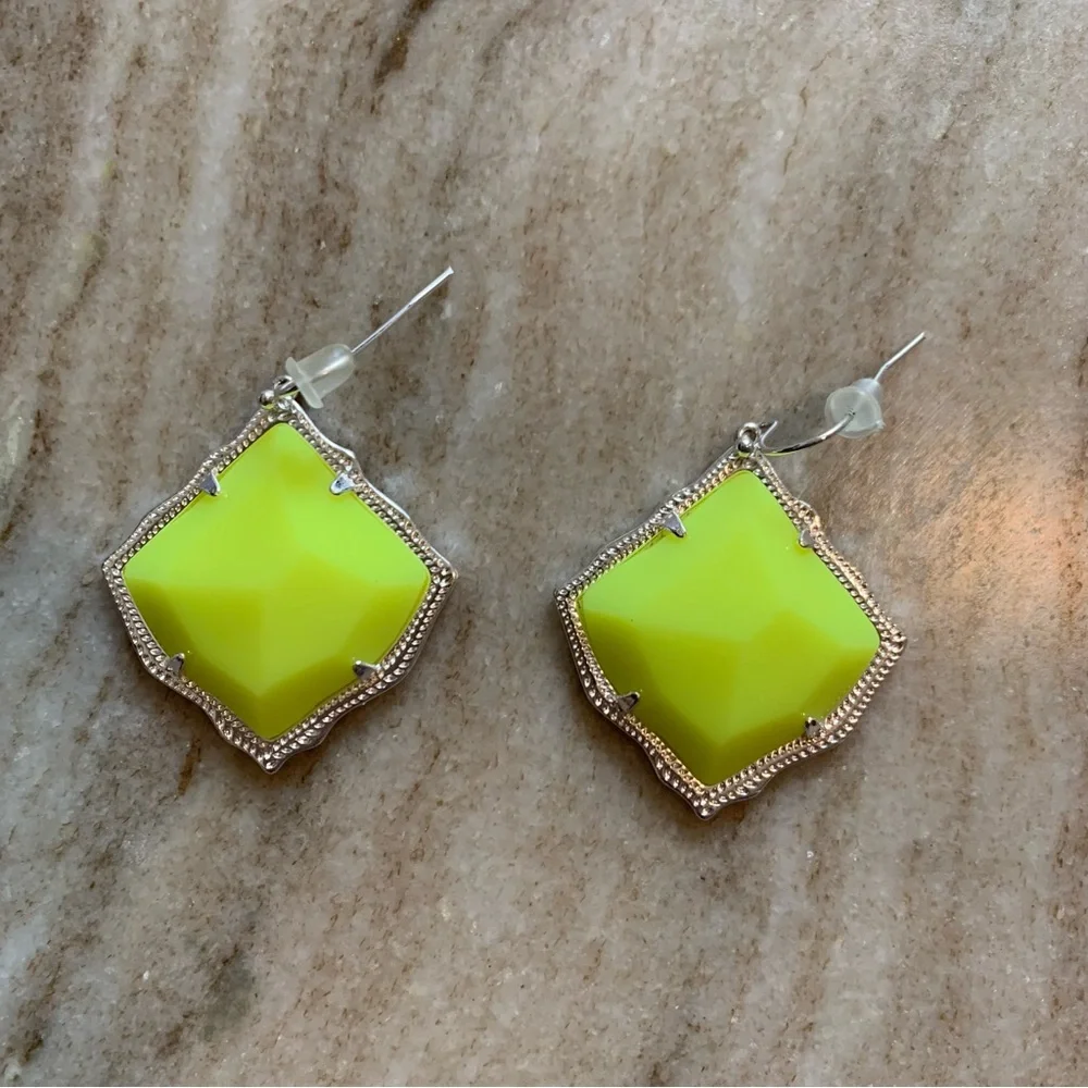 🔆 Neon Earrings 🌟 - Picture 1 of 1